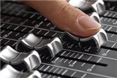 Yamaha QL1 – Faders Designed for Fit, Feel, and Visual Feedback